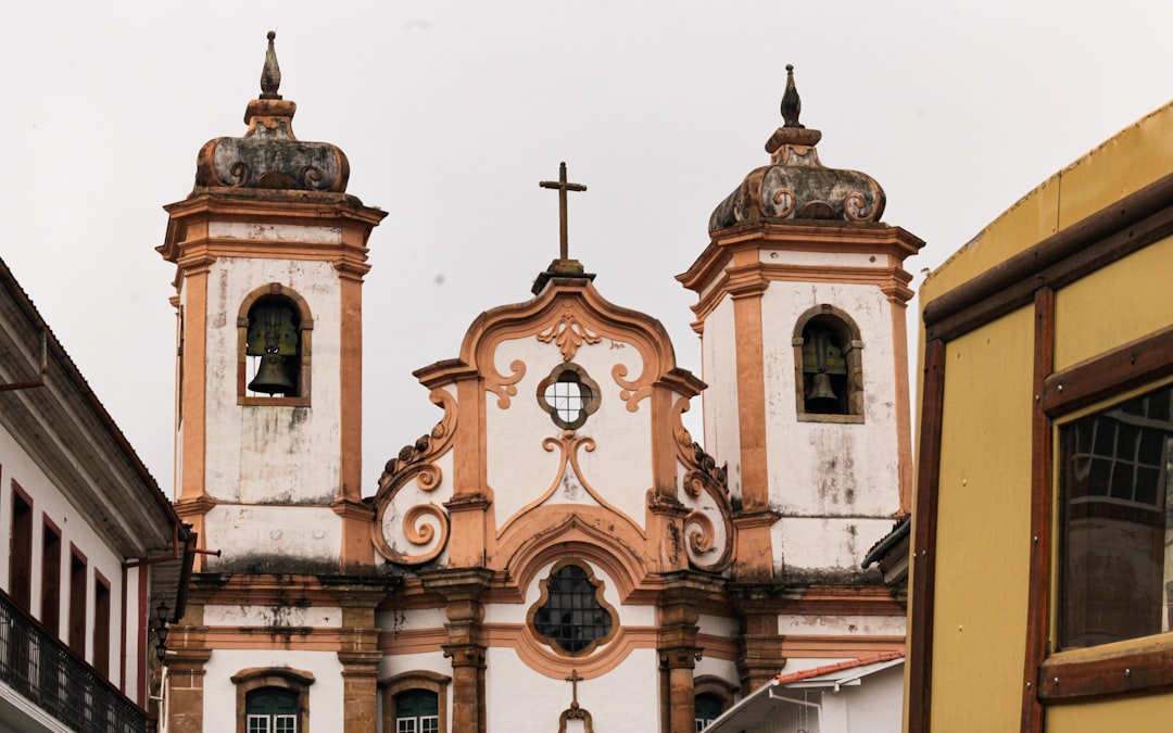 Destino final das passagens rodoviárias: Ouro Preto histórica